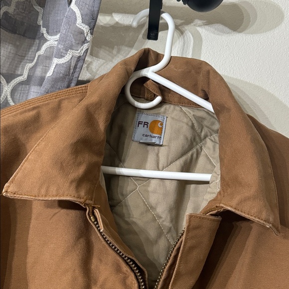 Carhartt Flame Resistant Duck Bomber Jacket size Large - Picture 3 of 10